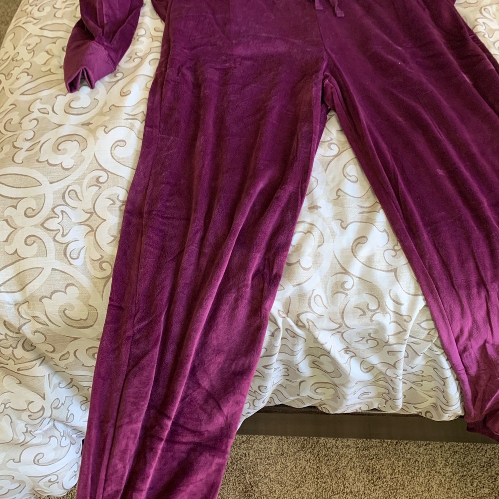 Purple lounge set